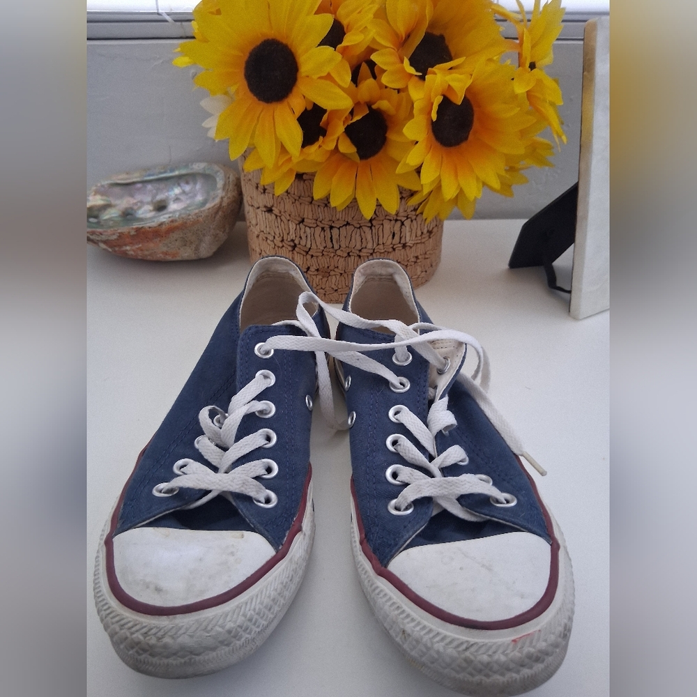 Classic Navy Canvas Sneakers for Women